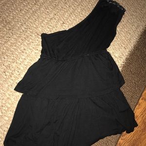 One shoulder black top